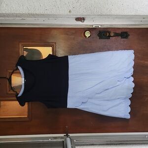 Crown & Ivy Size Large Dress